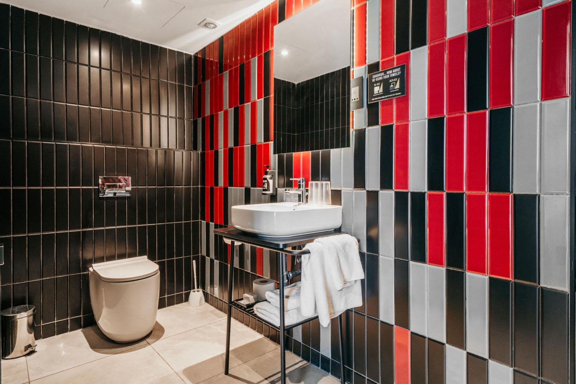 So City Hotel Adults Only Saint Julian's Ngoại thất bức ảnh